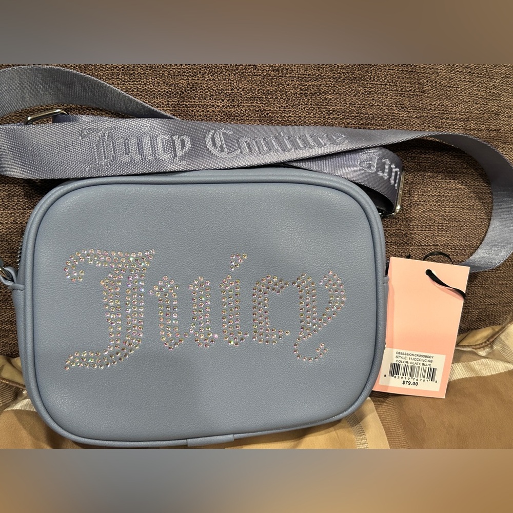 Juicy Couture OBSESSION CROSSBODY
COLOR: Blue